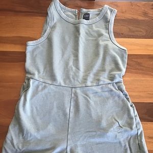 Gap Romper - women’s size L